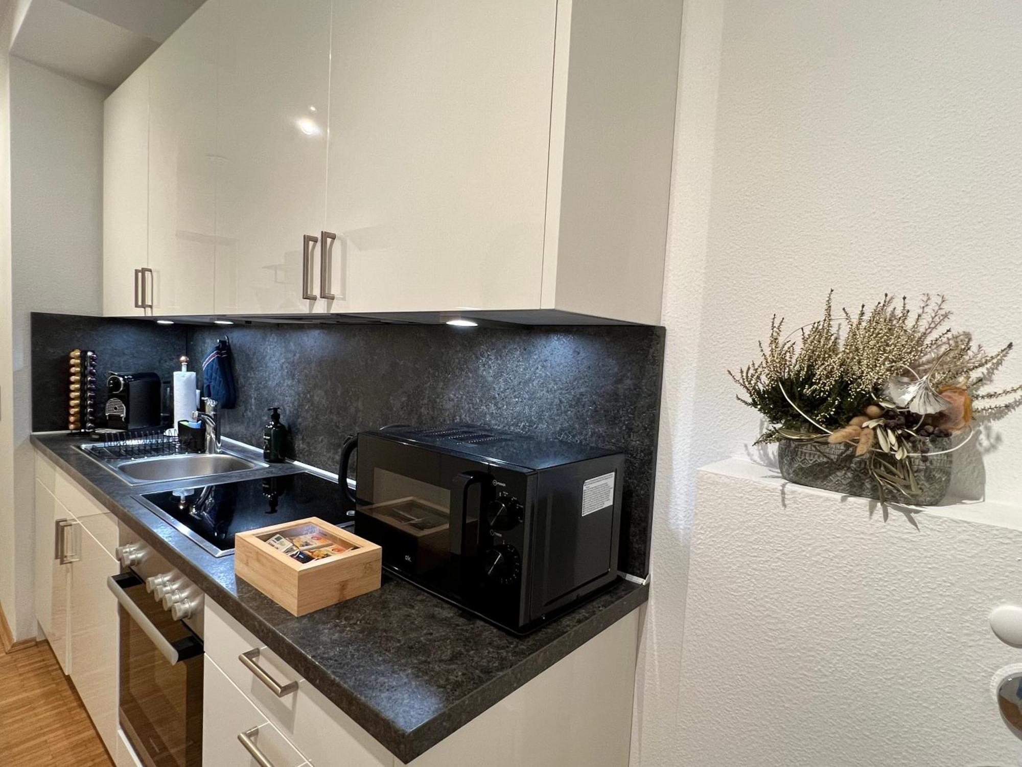 Moderne Wohnung Naehe Hbf-Lift-Tiefgarage-Contactless Check-In Ганновер Экстерьер фото