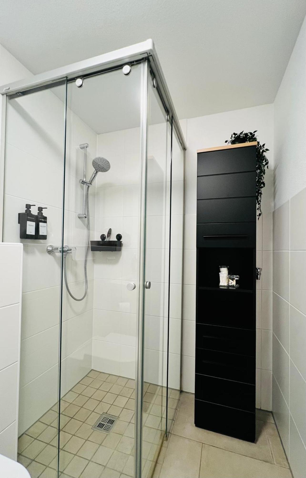 Moderne Wohnung Naehe Hbf-Lift-Tiefgarage-Contactless Check-In Ганновер Экстерьер фото